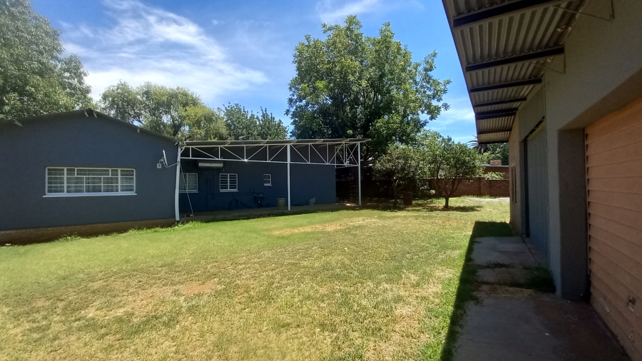 3 Bedroom Property for Sale in Hartswater Northern Cape